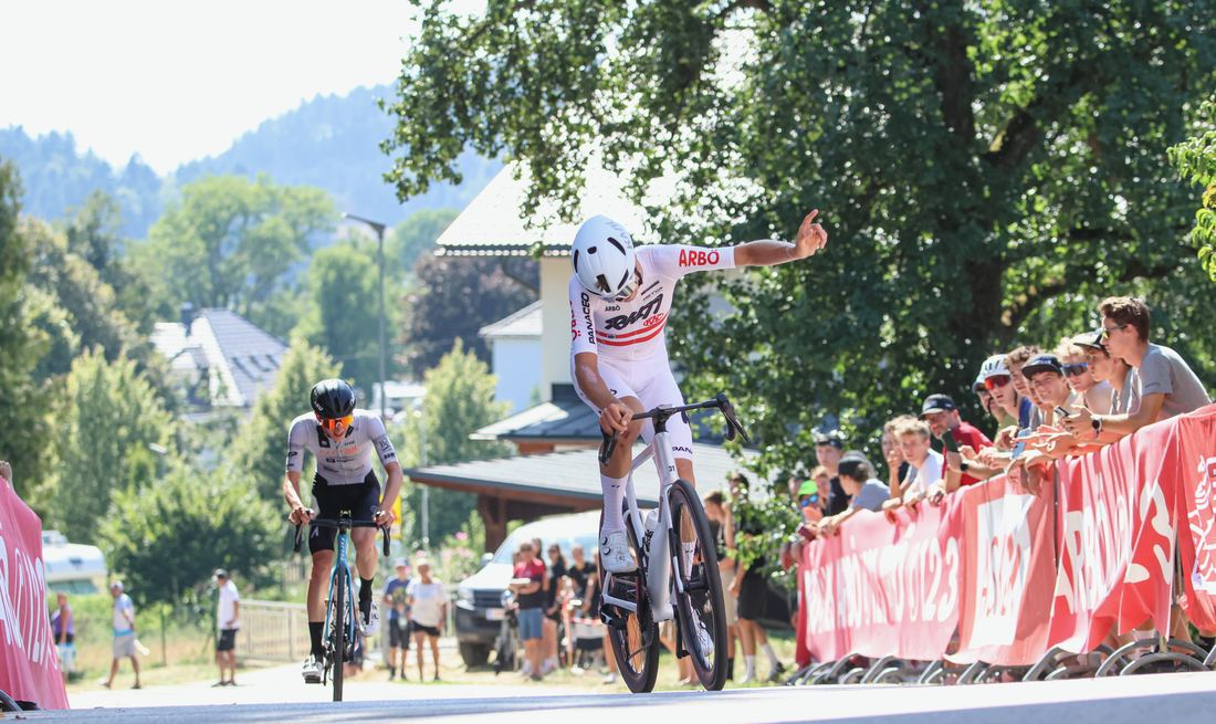 Lorenz Ludwiczek gewinnt die 2. Etappe
